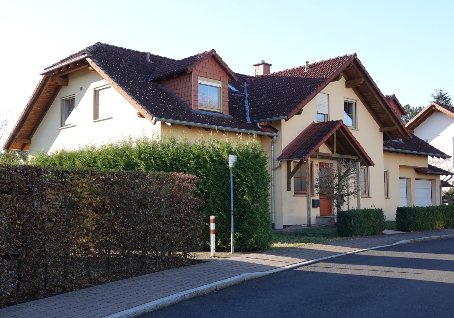 Straßenansicht