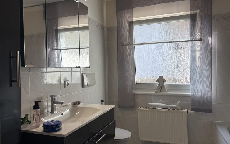 Immobilienfoto zu Schönes Einfamilienhaus mit Einliegerwohnung und Garage in Bad Sooden-Allendorf