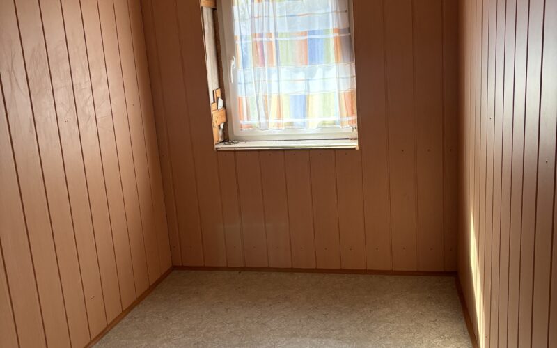 Immobilienfoto zu Platz für Macherinnen und Macher –Wohnen, Werkstatt, Scheune, Garagen und Garten
